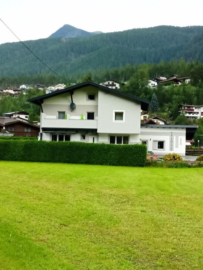Apartment Haus Fini Längenfeld